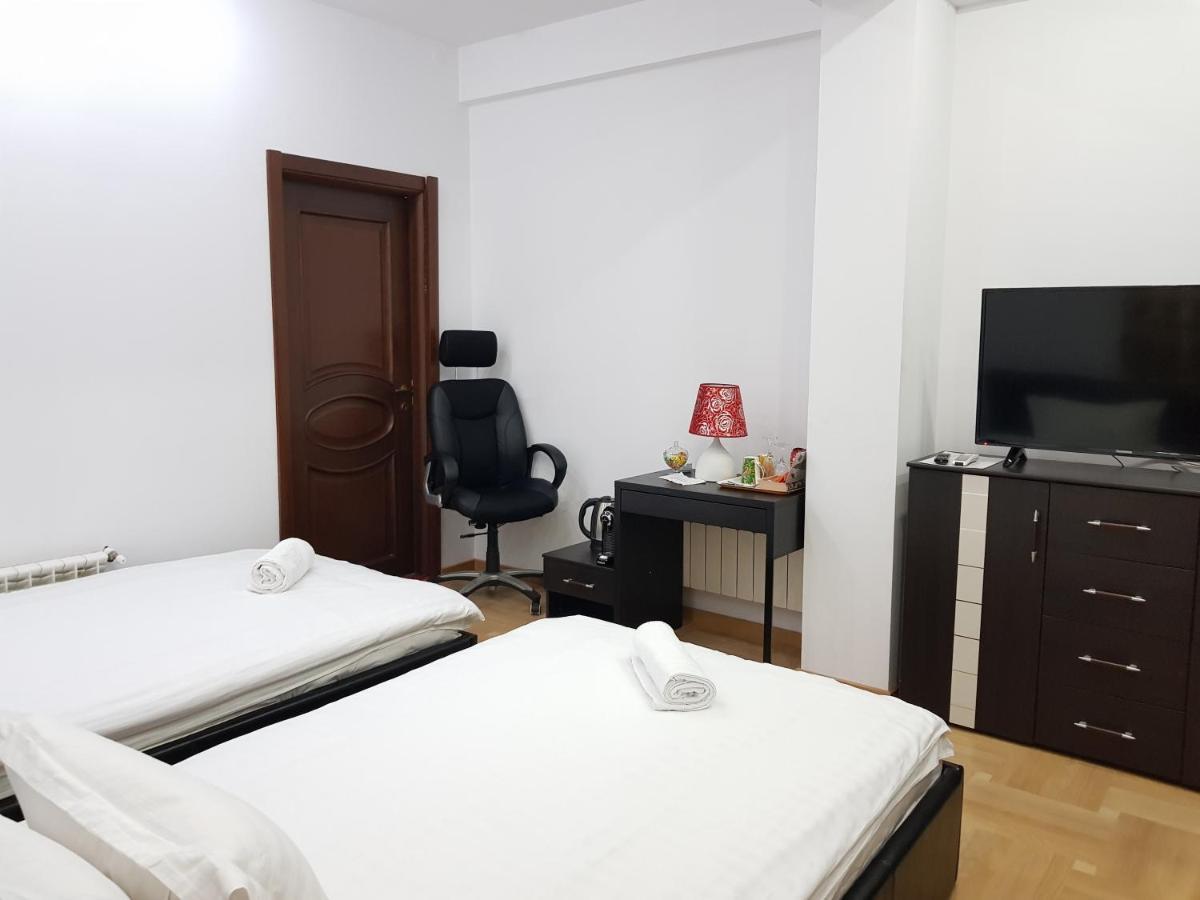 Апартаменти Apartament Langa Monza Бухарест Екстер'єр фото